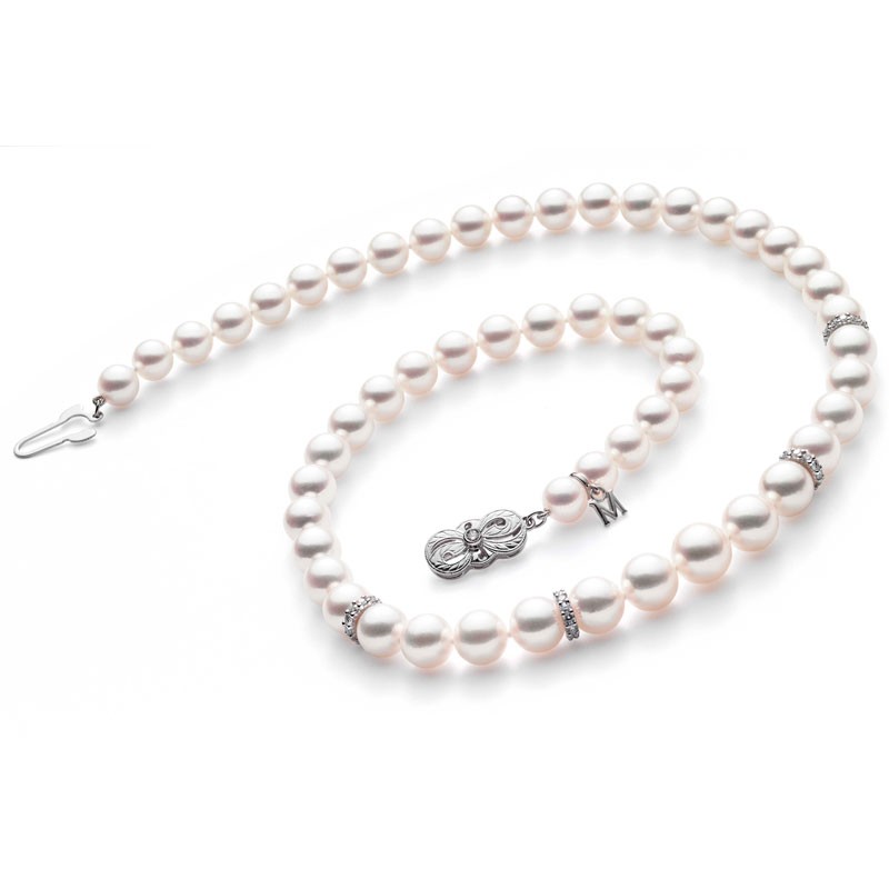 Akoya Pearl Strand with Diamond Stations