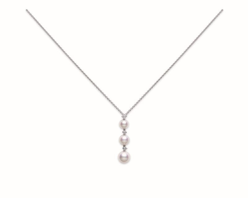 18k White Gold Pearl Diamond Drop Necklace